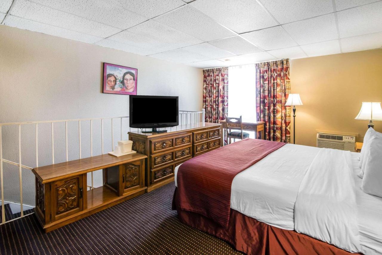Quality Inn Taos Kültér fotó