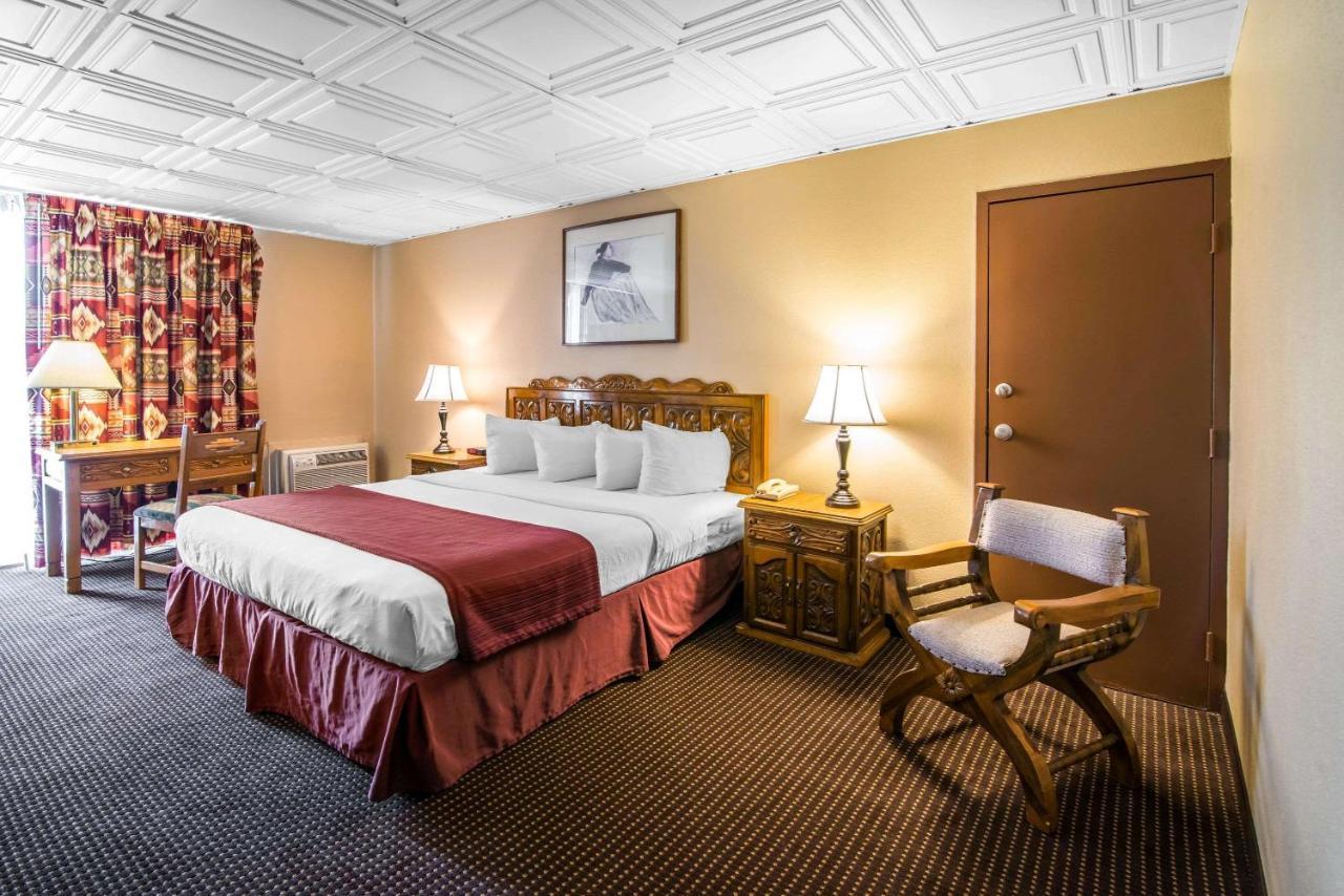 Quality Inn Taos Kültér fotó